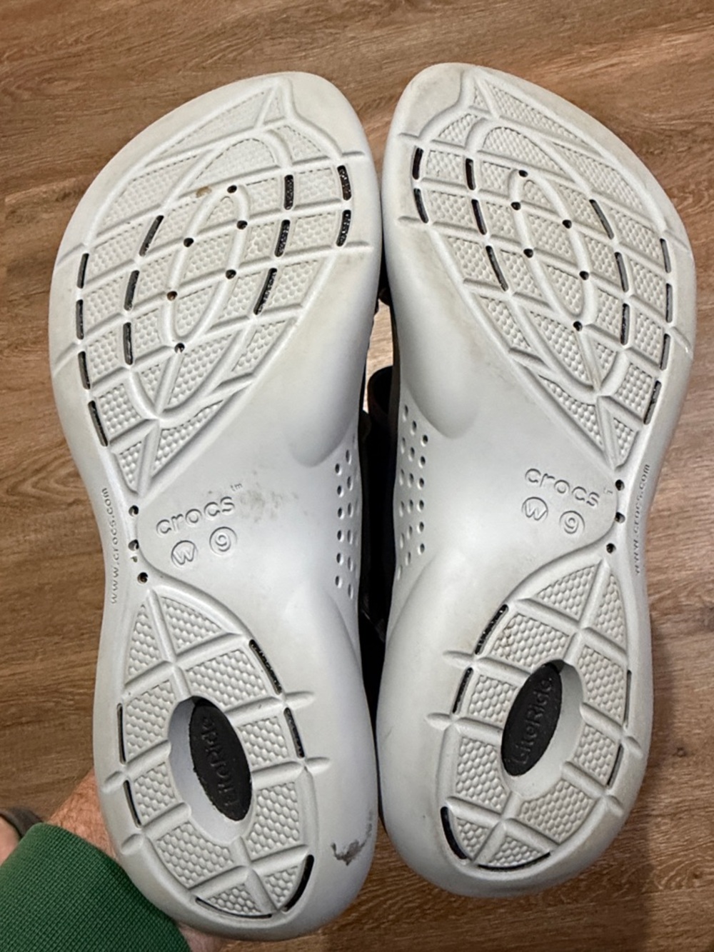 Crocs Lite-Ride 360 Women's Black Dual-Strap Sandal - Picture 7 of 7